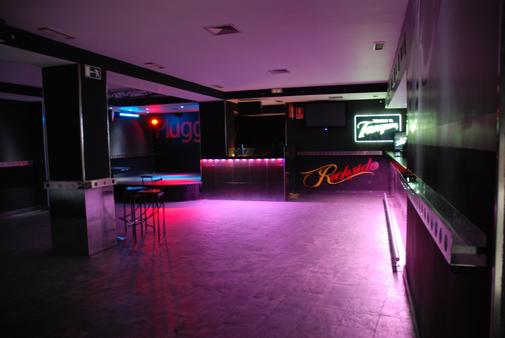 Foto Sala Plugged Rockside 3