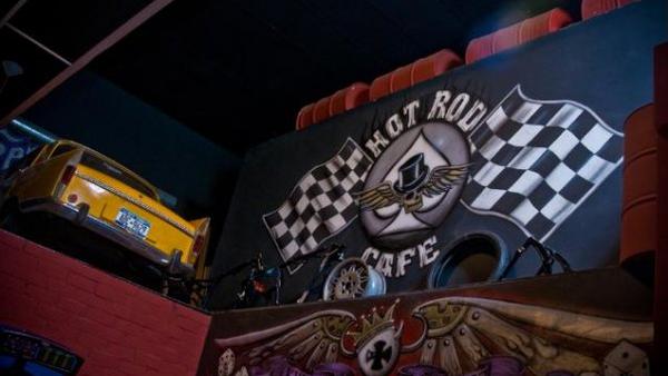 Foto Sala Hot Rod Café 2